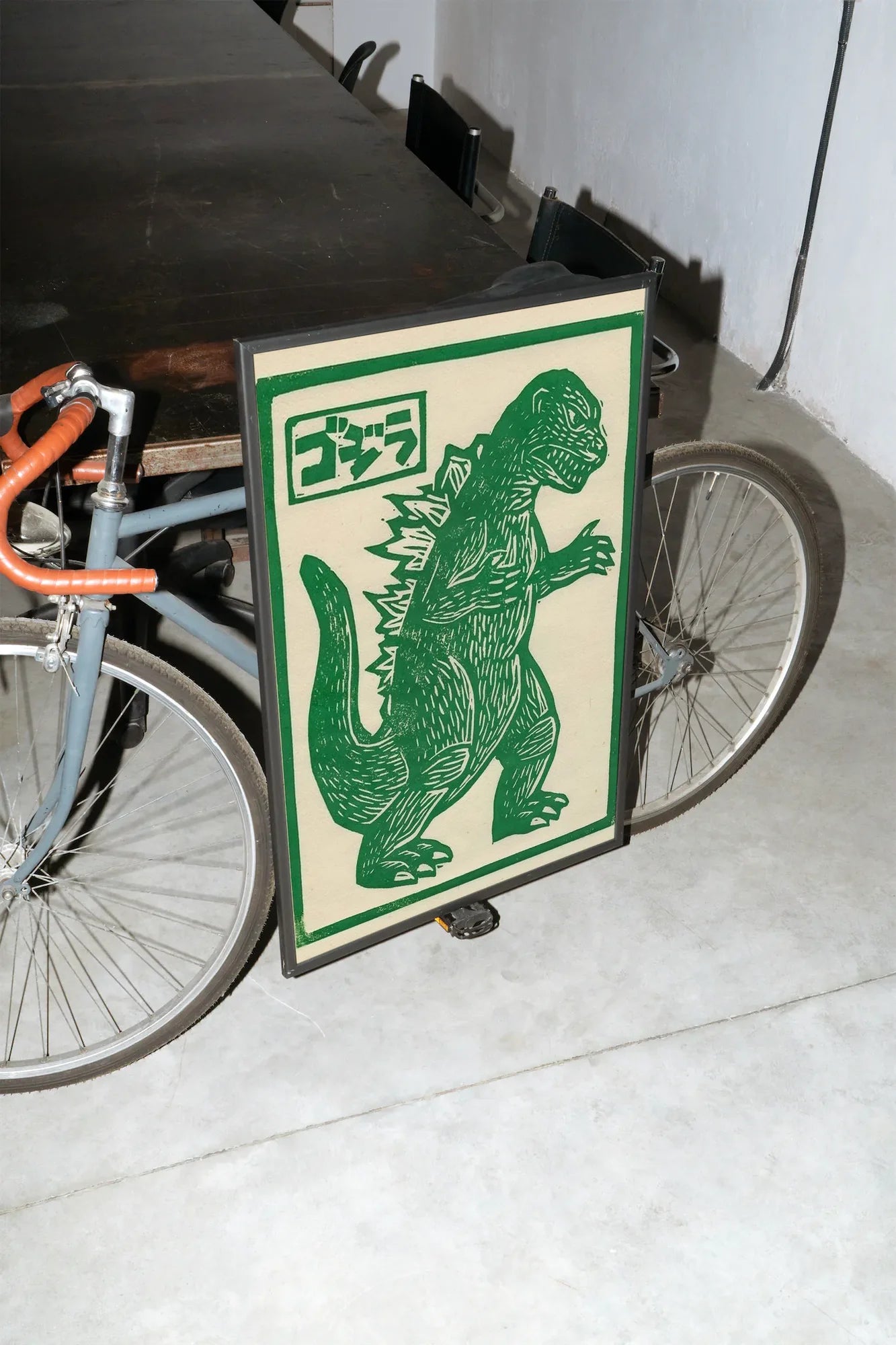 Green Monolith - mockup-velo