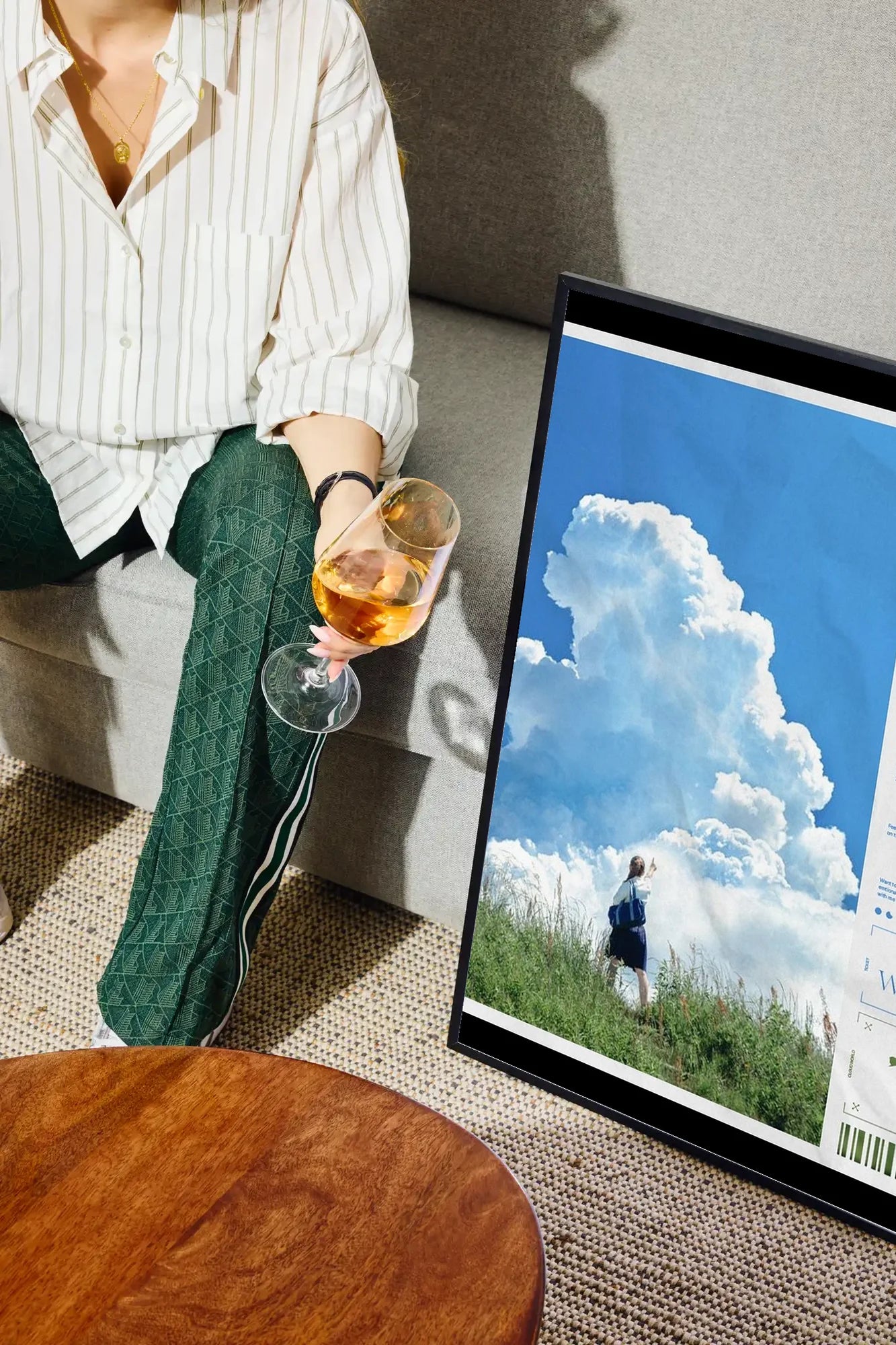 Breathe Deep - drinkglass-sofa