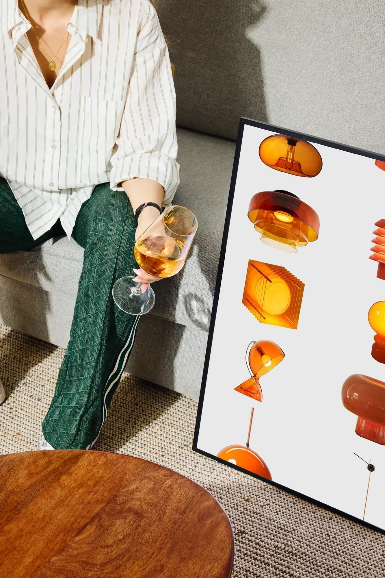 Amber Grid - drinkglass-sofa