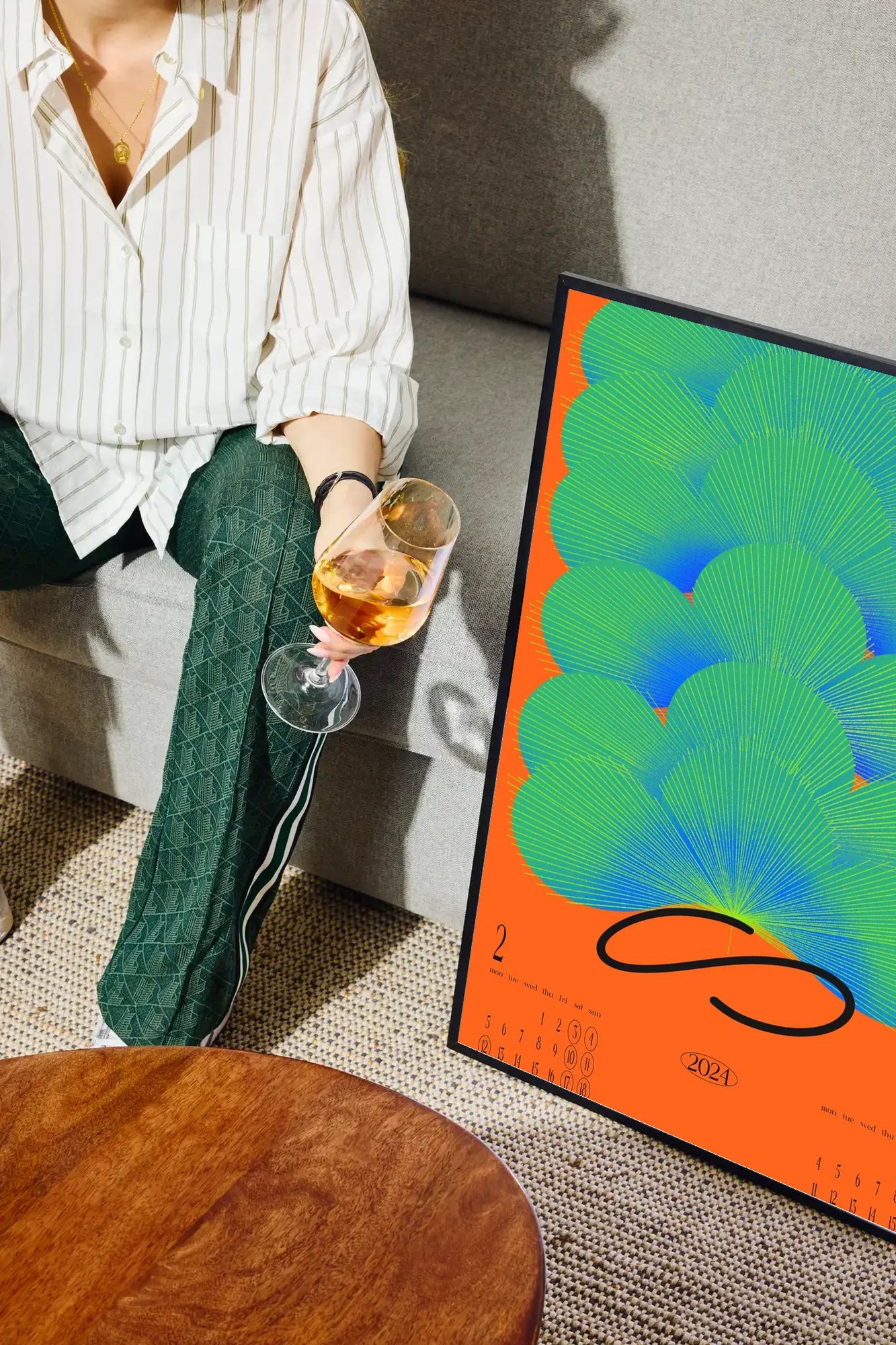 Orchid Geometry - drinkglass-sofa
