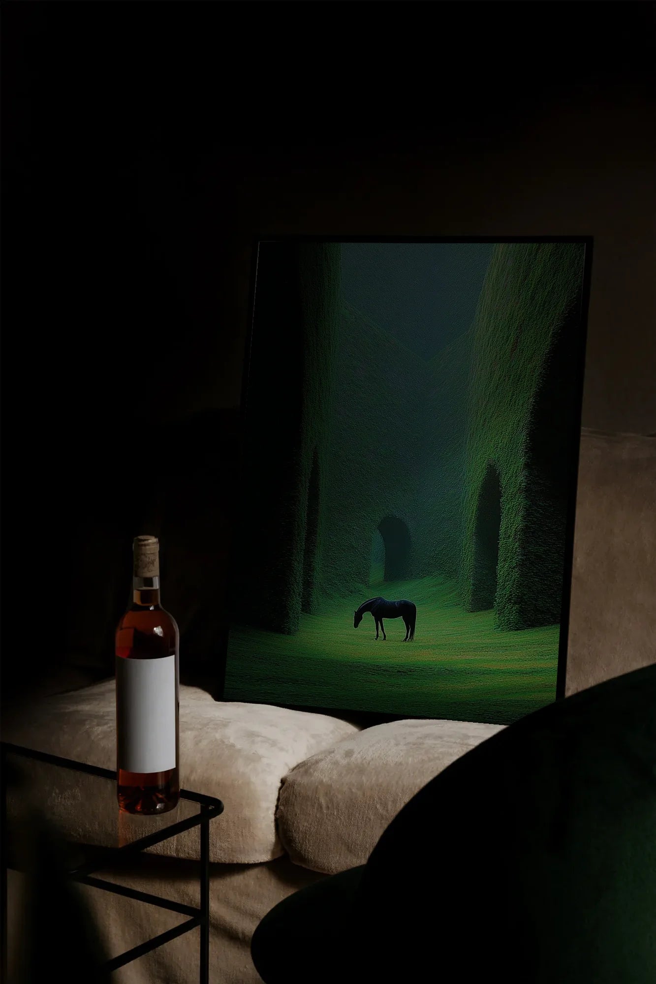 Silent Gaze - mockupsofa-dark