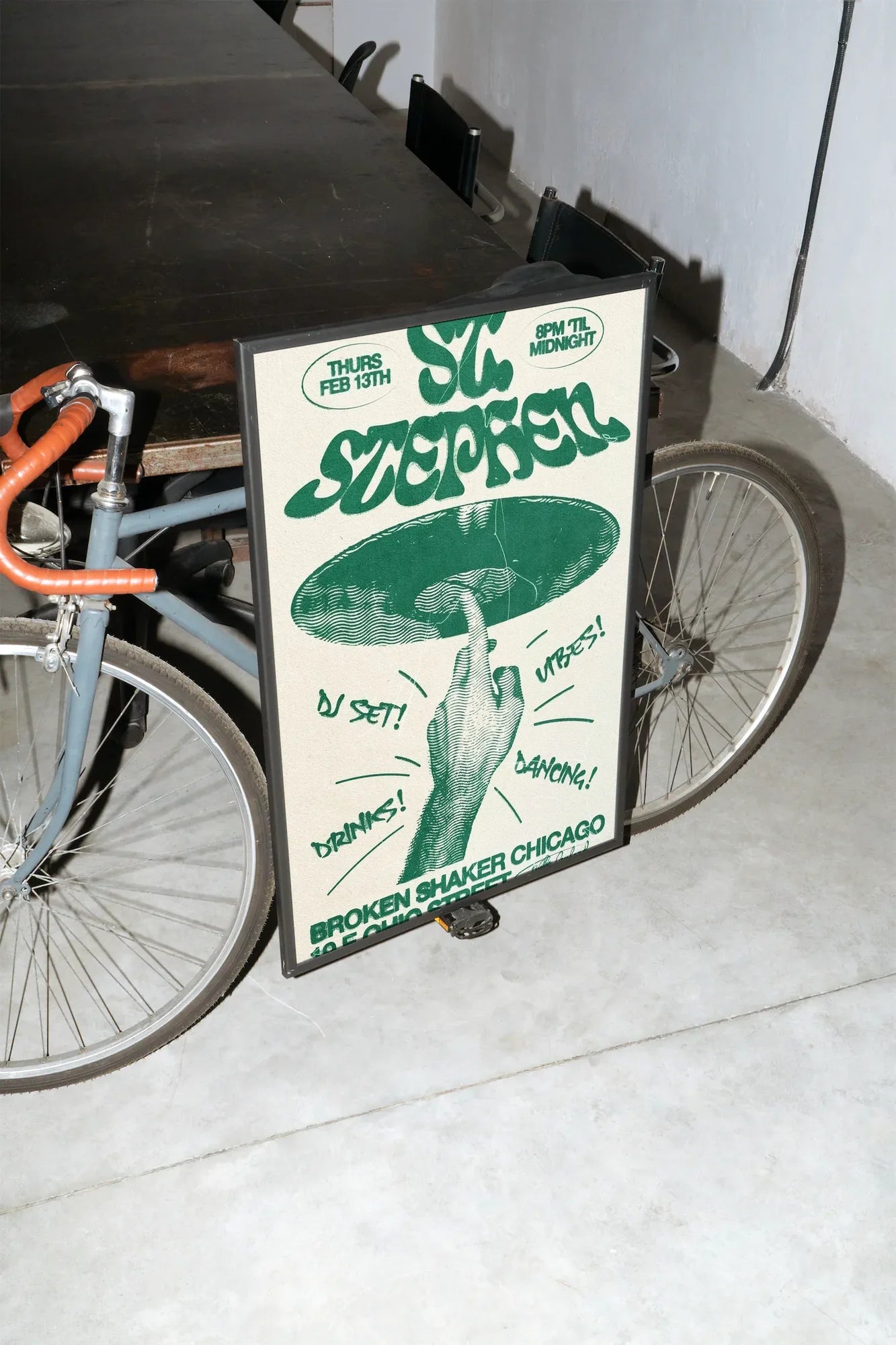 St. Stephen's Echo - mockup-velo