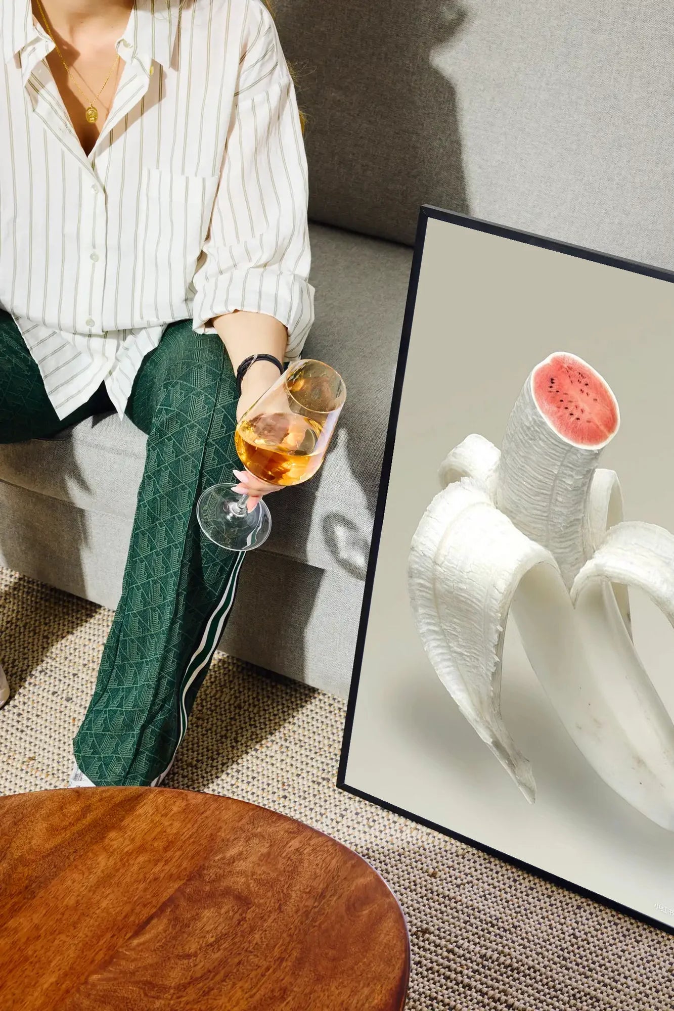 Muted Slices - drinkglass-sofa