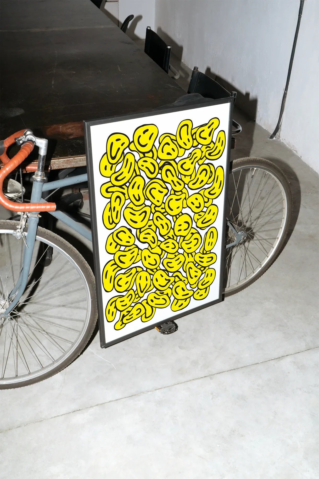 Golden Waves - mockup-velo