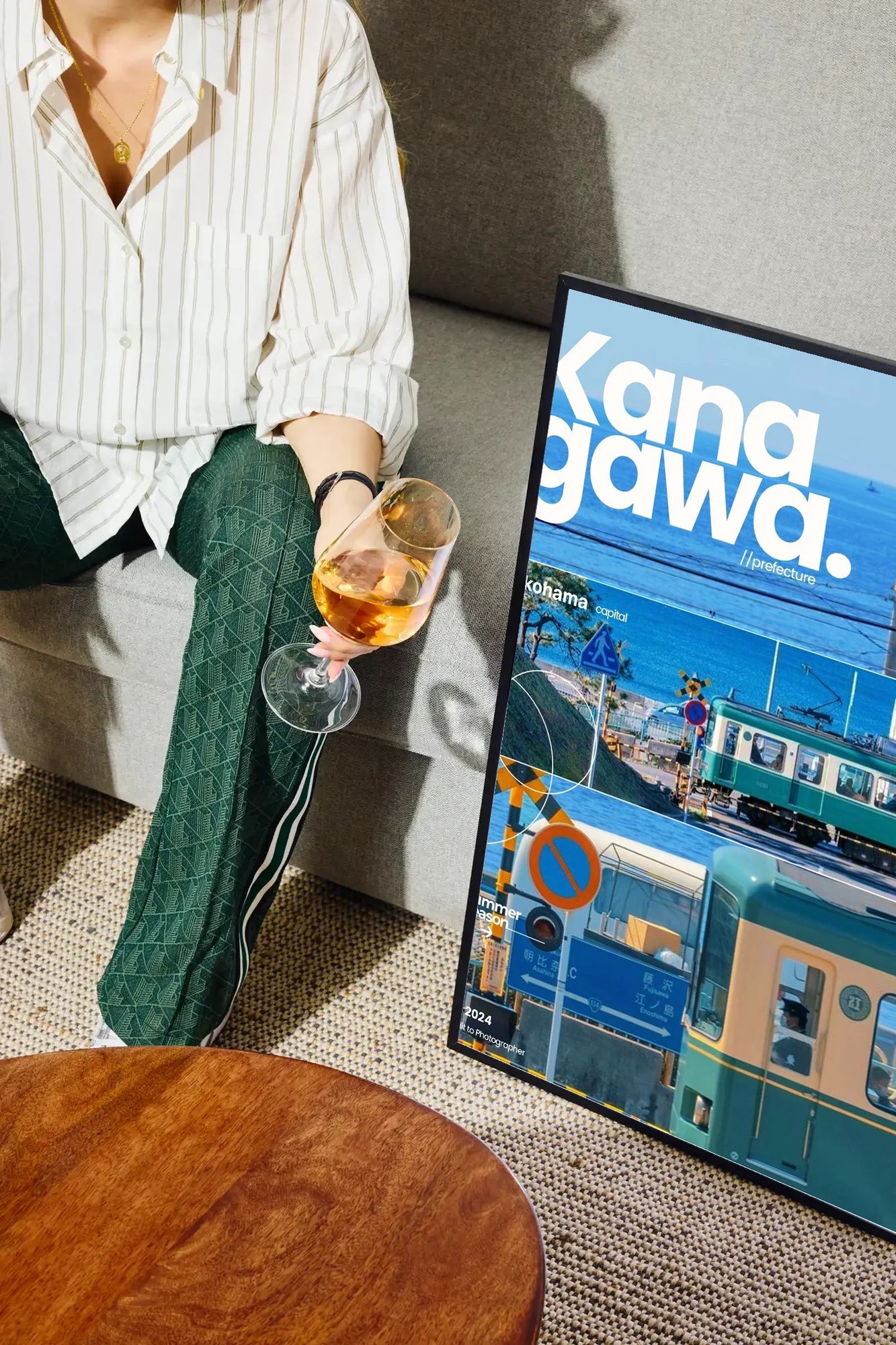 Seaside Urban Dreams - drinkglass-sofa