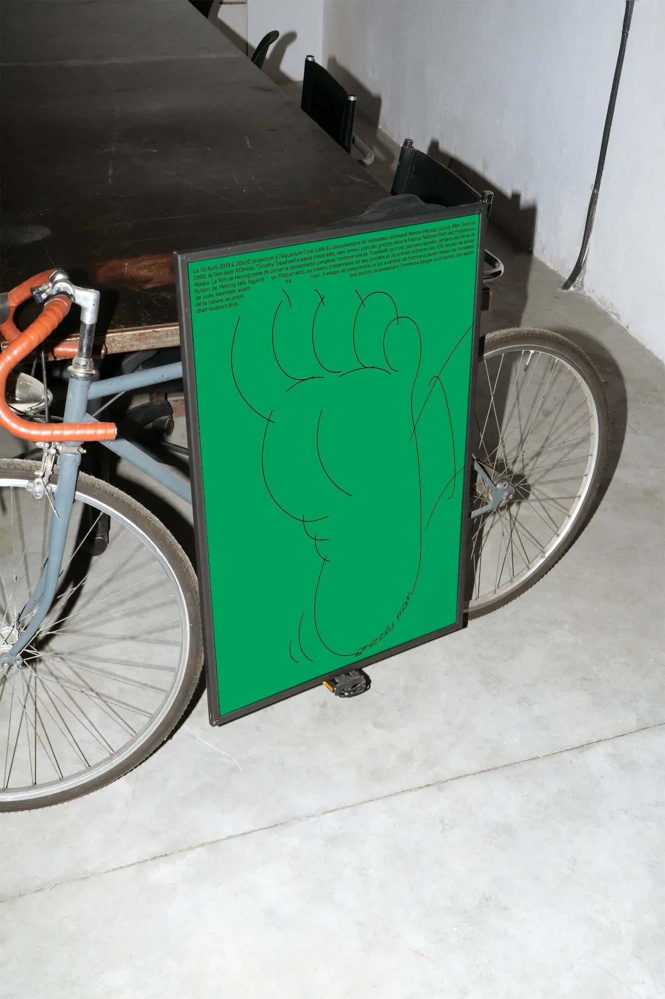 Green Ink Foot - mockup-velo