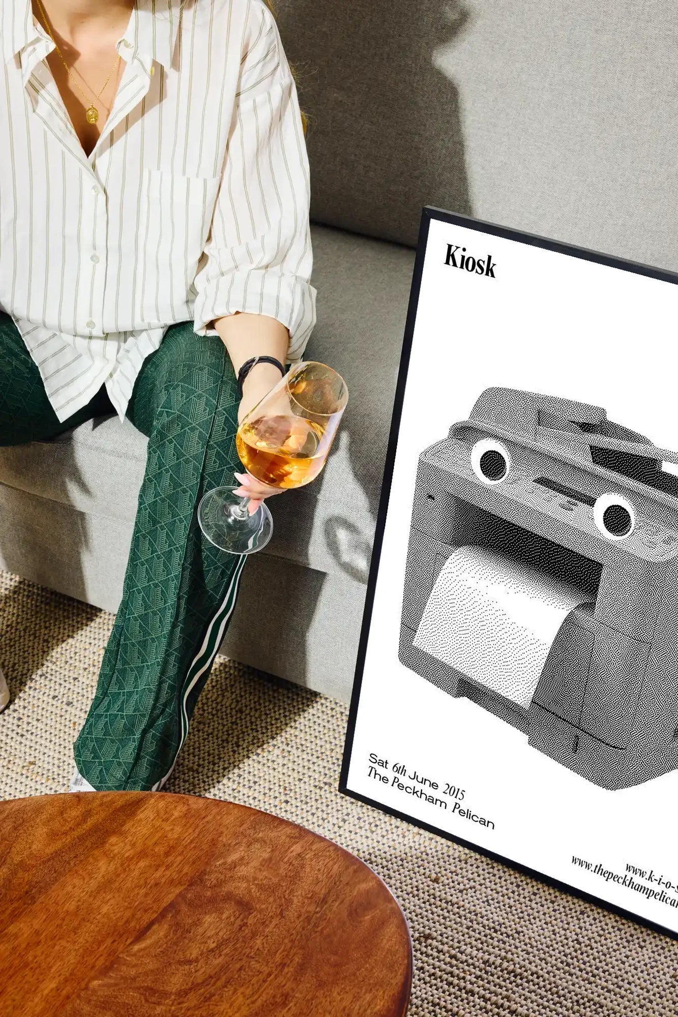 Machine of Order - drinkglass-sofa