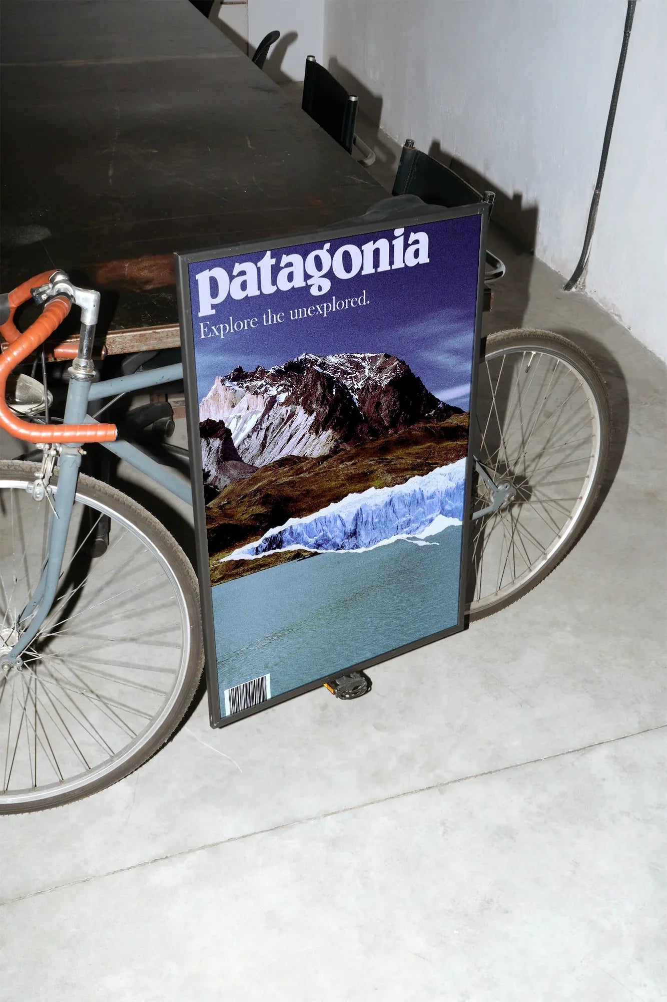 Frozen Peaks - mockup-velo