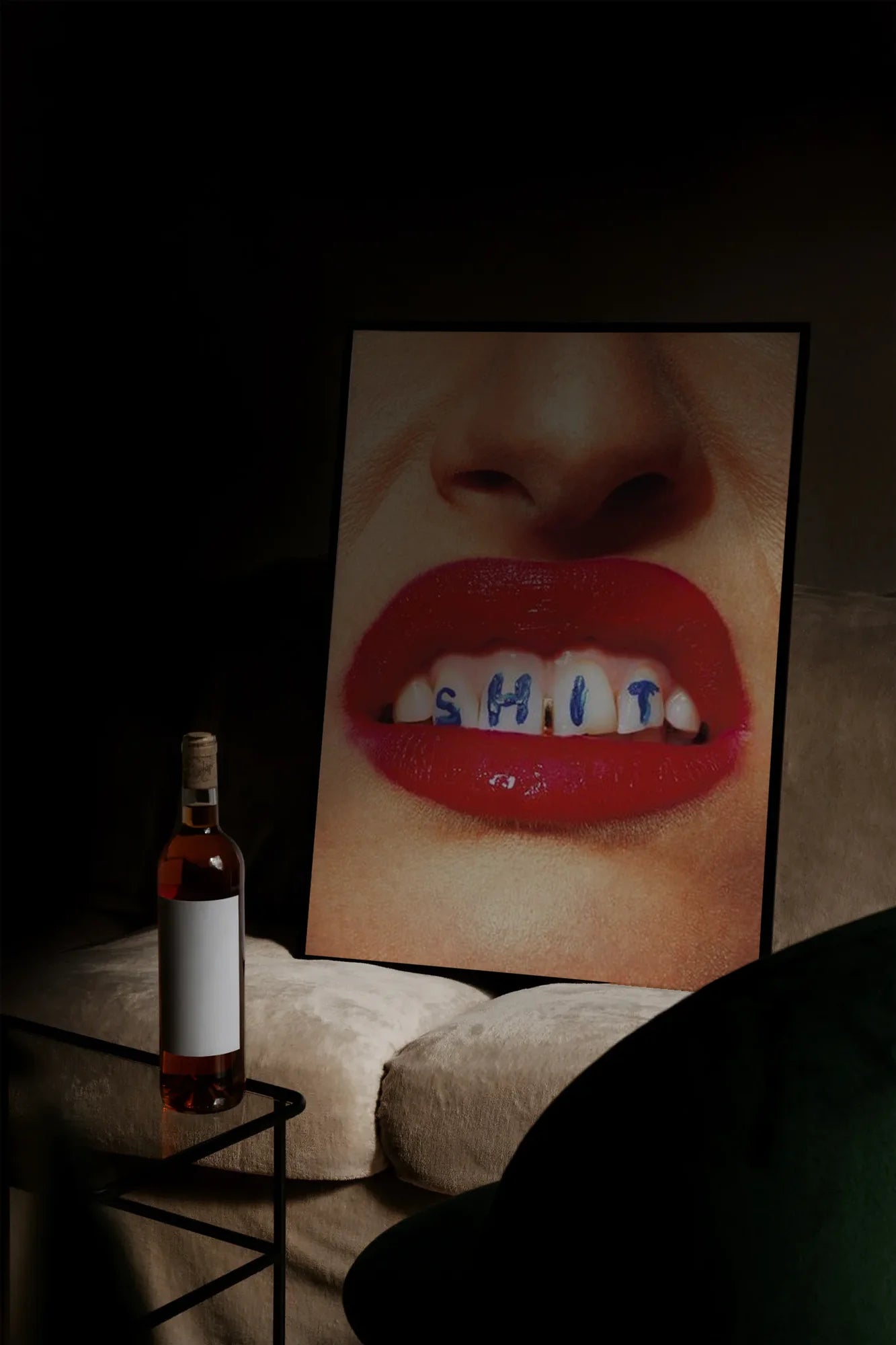 Blue Teeth - mockupsofa-dark