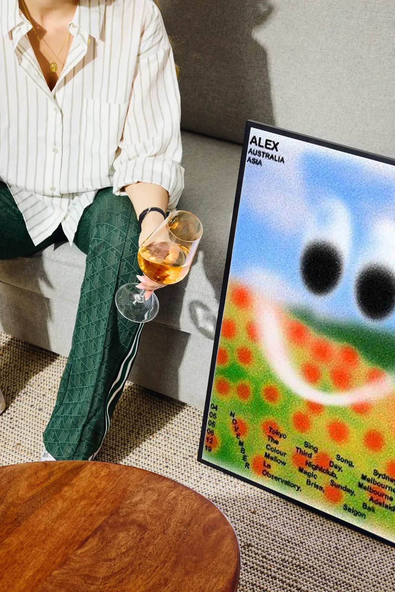 Orbital Joy - drinkglass-sofa