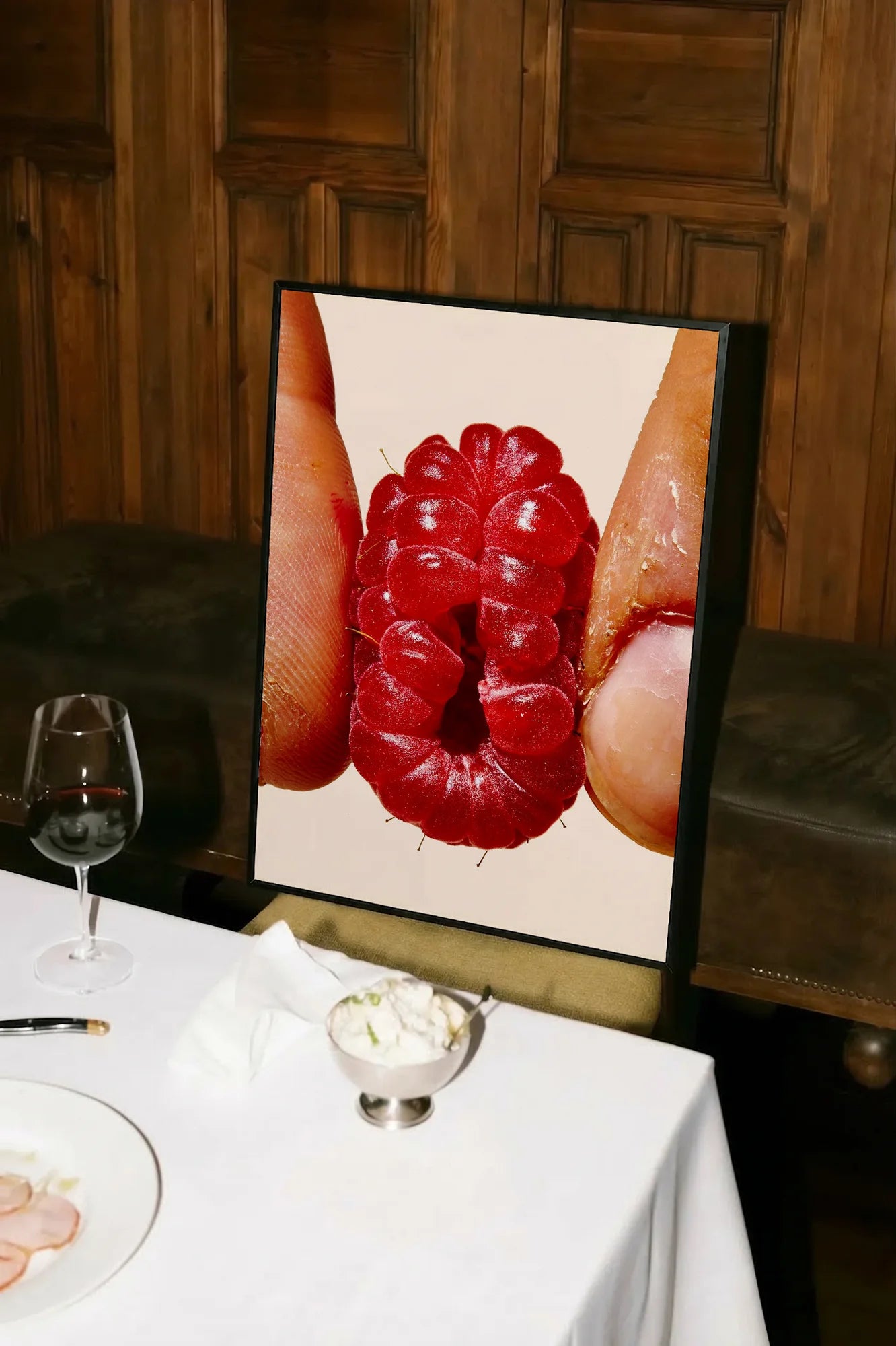 Red Fingers - atarestotable