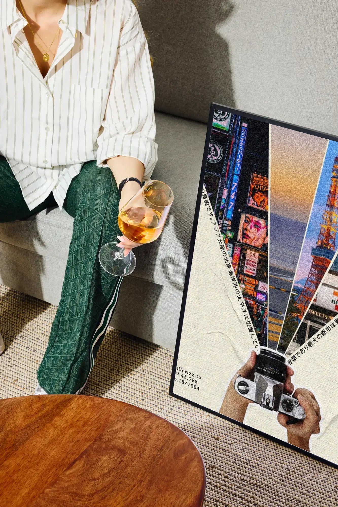 Tokyo Pulse - drinkglass-sofa