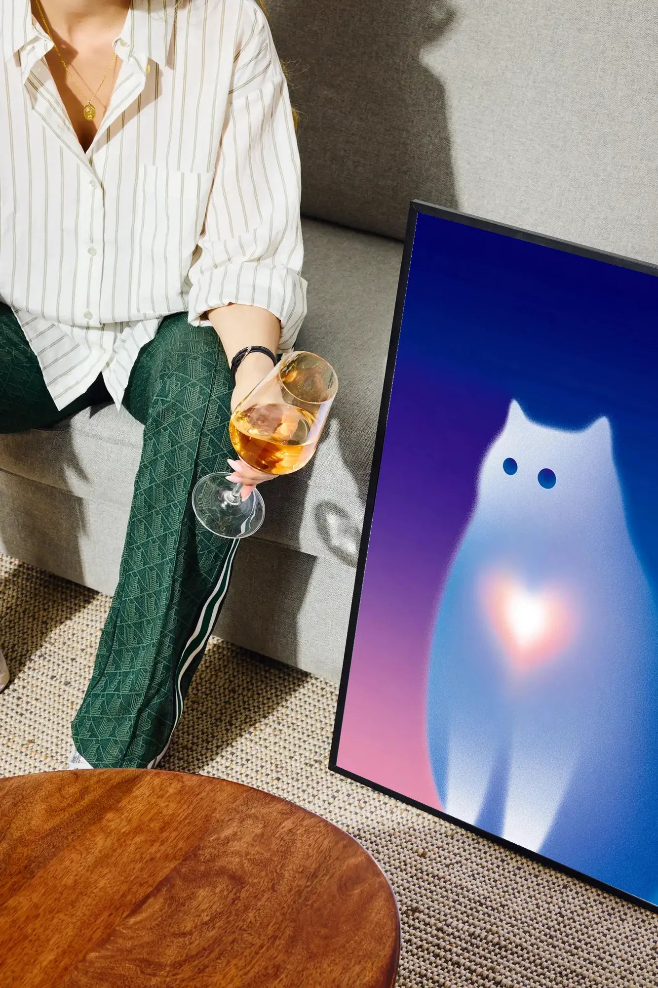 Glowing Feline Serenity - drinkglass-sofa