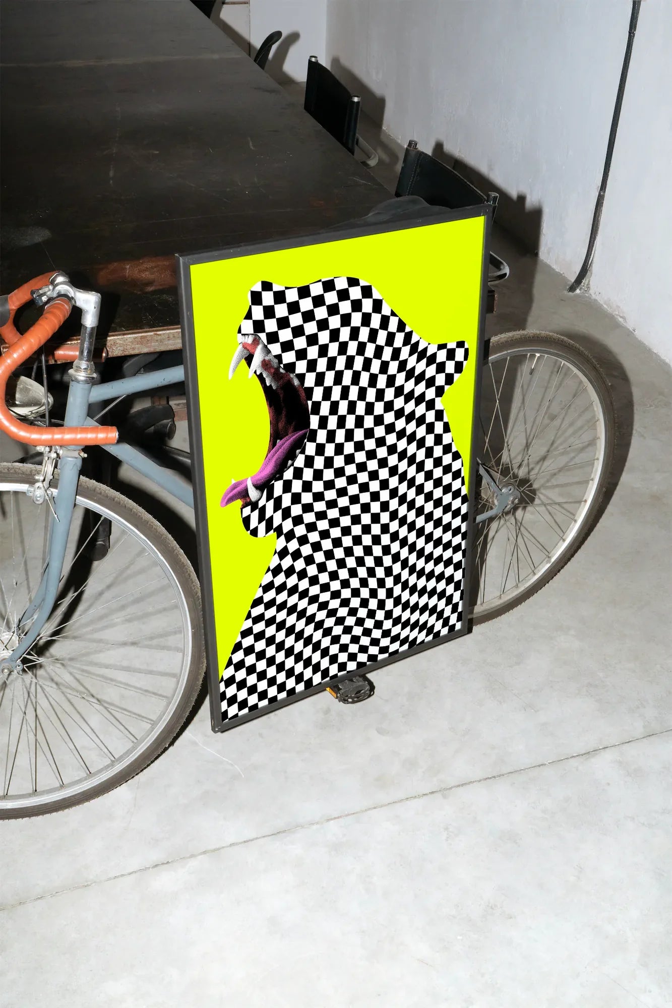 Yellow Tiger - mockup-velo