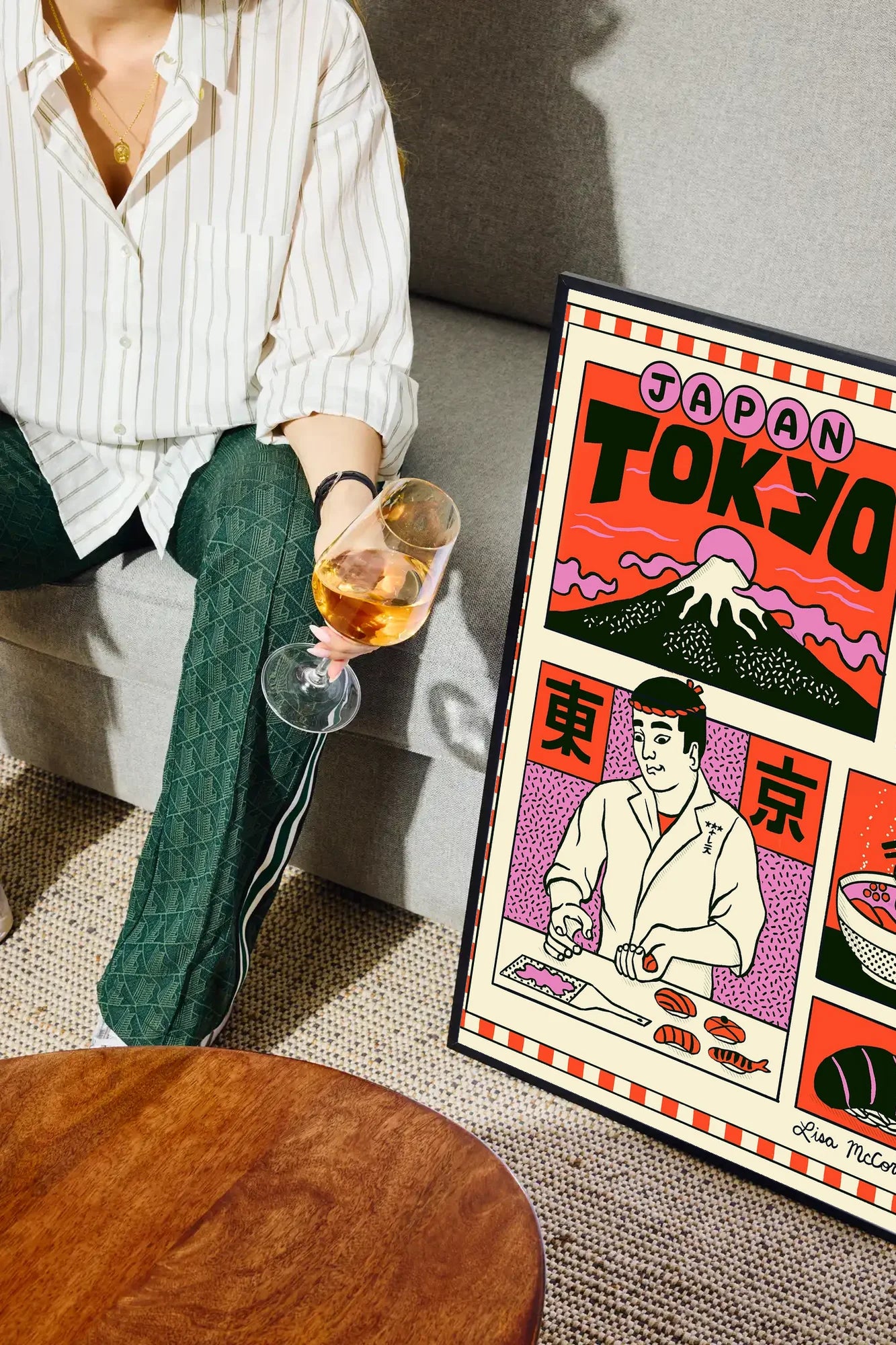Tokyo Pulse - drinkglass-sofa
